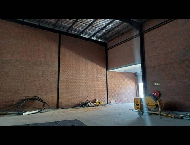 INDUSTRIAL PROPERTY TO RENT IN SAMRAND BUSINESS PARK